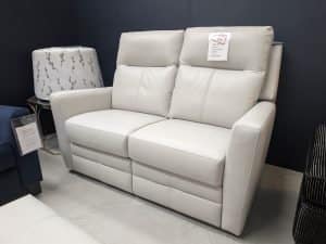 Parker Knoll Chicago 2 Seater Sofa in Madri Dove Leather