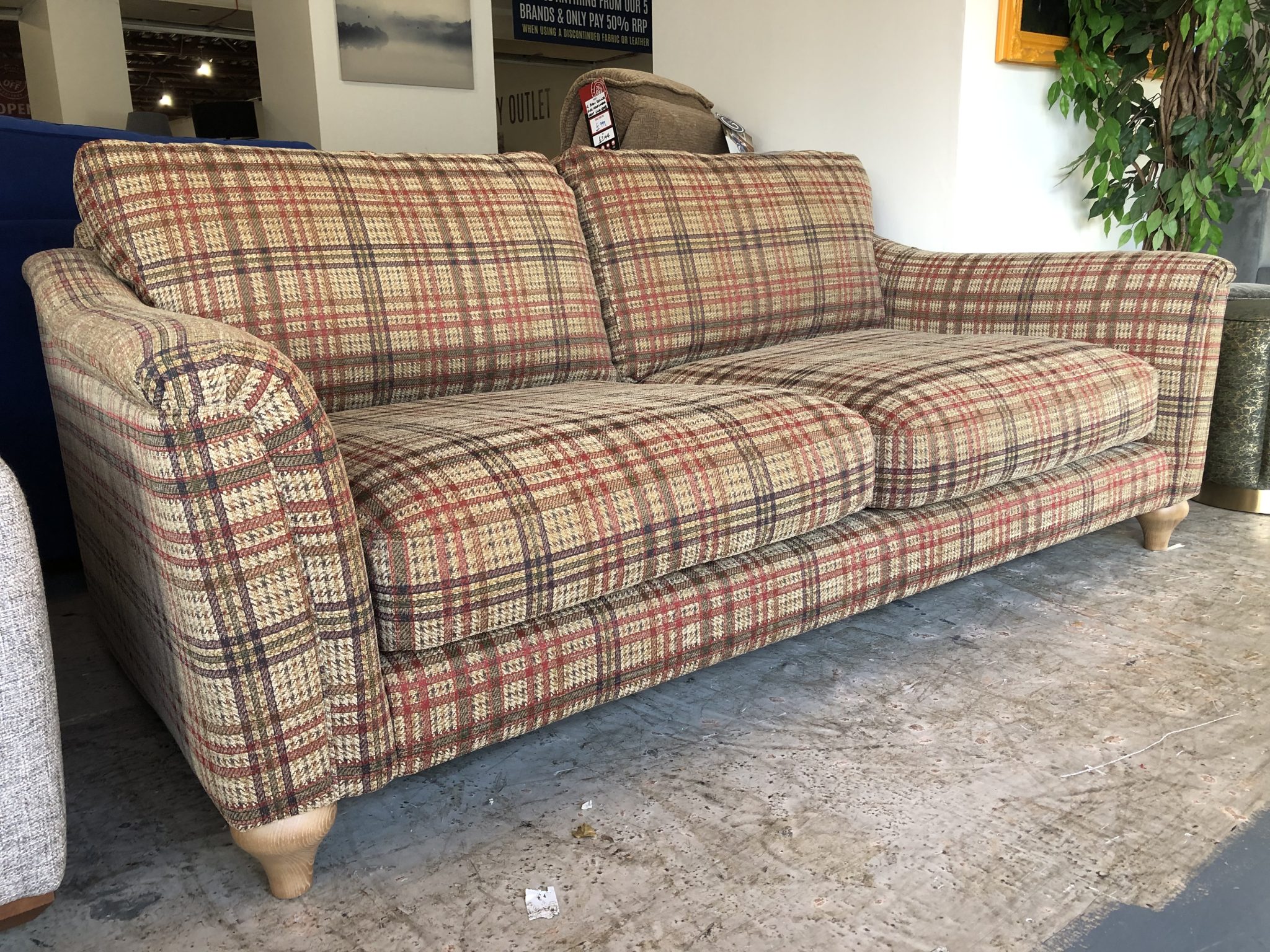 Parker Knoll Bromley Grand Sofa in check